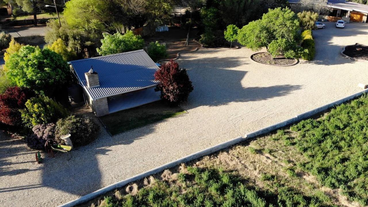 Tarantula Guest House Calvinia ภายนอก รูปภาพ