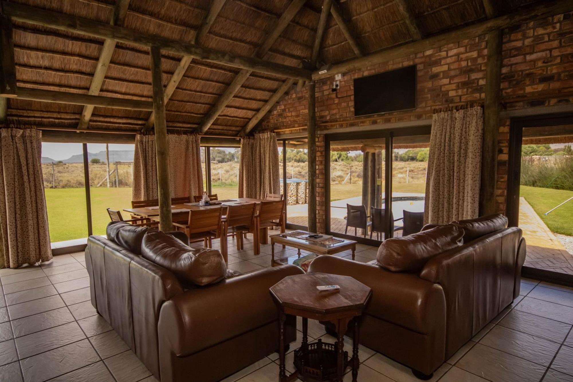 Tarantula Guest House Calvinia ภายนอก รูปภาพ