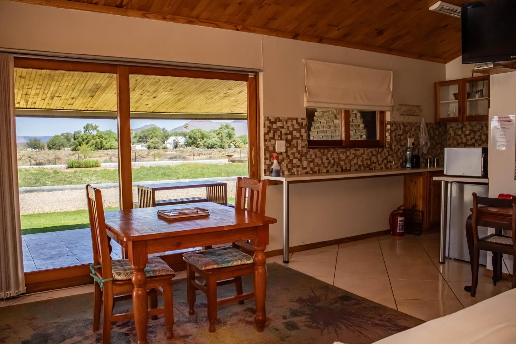 Tarantula Guest House Calvinia ภายนอก รูปภาพ